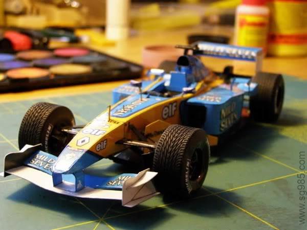 F1 雷诺(RENAULT)R202赛车