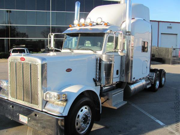 彼得比尔特389十八轮大卡车