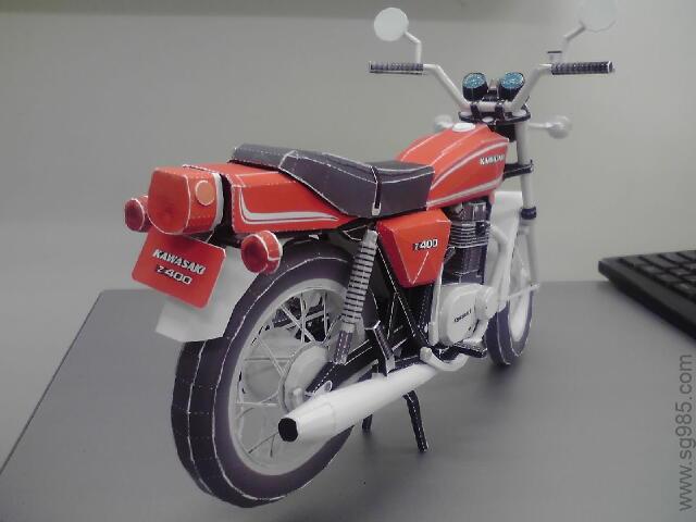 川崎(Kawasaki)Z400B摩托车