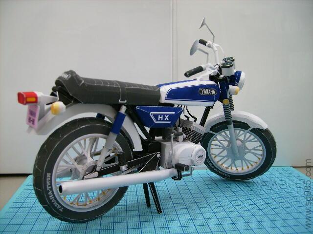 雅马哈（yamaha）hx90摩托车