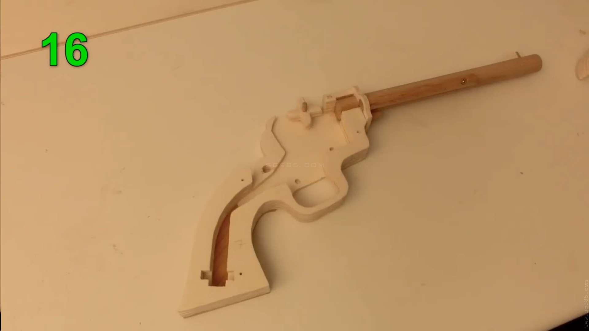 橡皮筋枪怎么做简单的视频/WGOG1006用木板制作一把可连发的橡皮筋玩具枪+结构图纸
