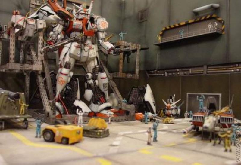 GP01 diorama