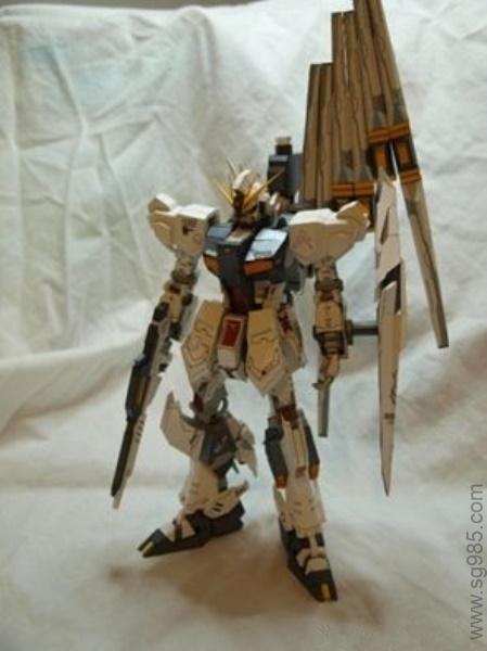 RX-93 v Gundam Evolve