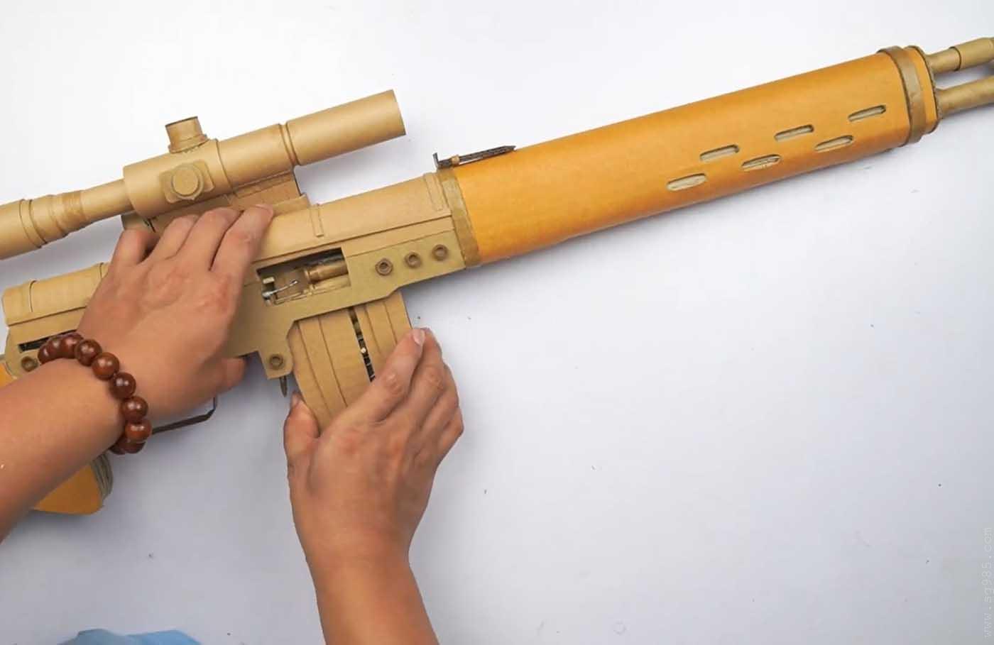 纸板手工枪/纸板枪设计图/纸板手枪图纸/纸用纸板制作一把狙击玩具步枪型号wg949+制作图纸下载