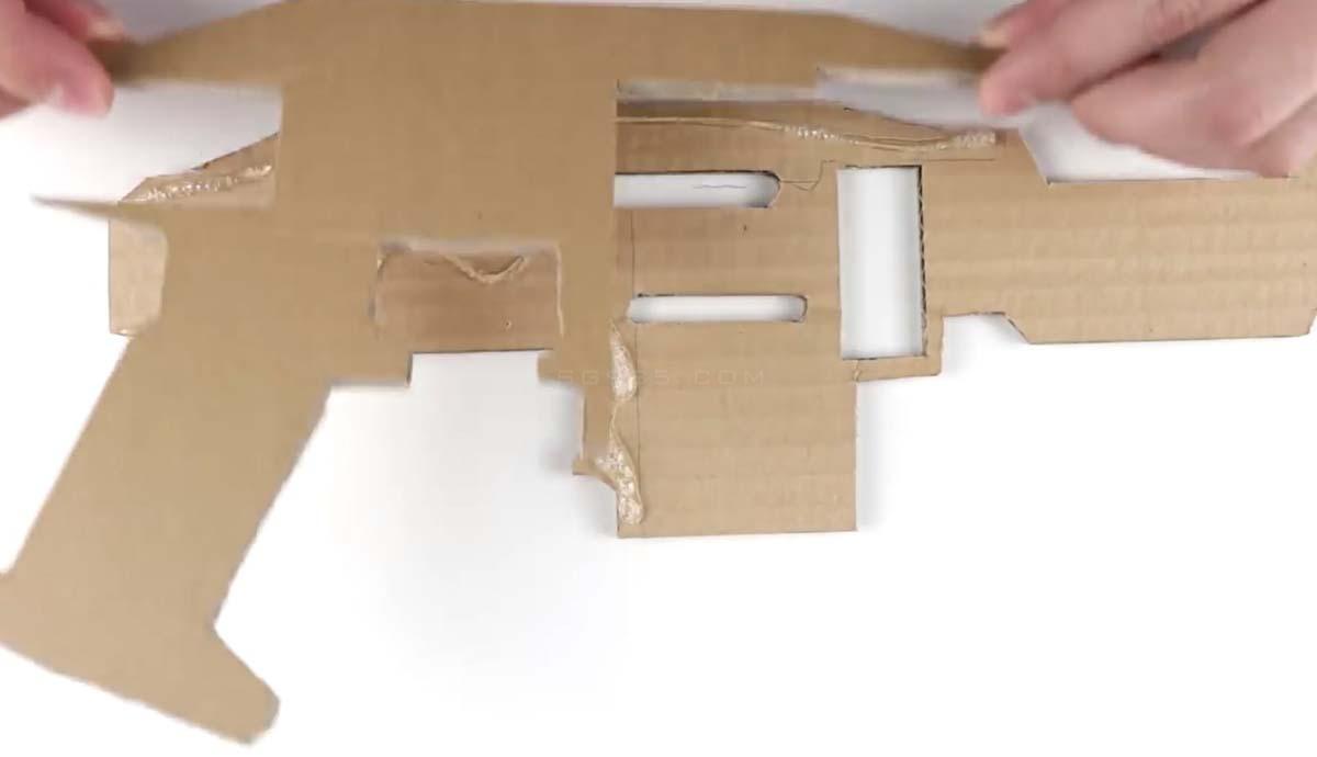 纸板枪设计图尺寸及步骤/纸板枪教程可发射<br>wgog952如何用纸板制作冲锋枪+制作图纸