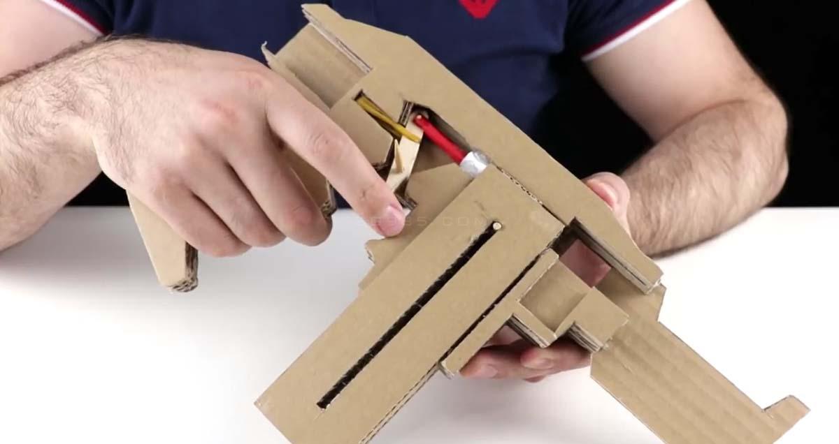 纸板枪设计图尺寸及步骤/纸板枪教程可发射<br>wgog952如何用纸板制作冲锋枪+制作图纸