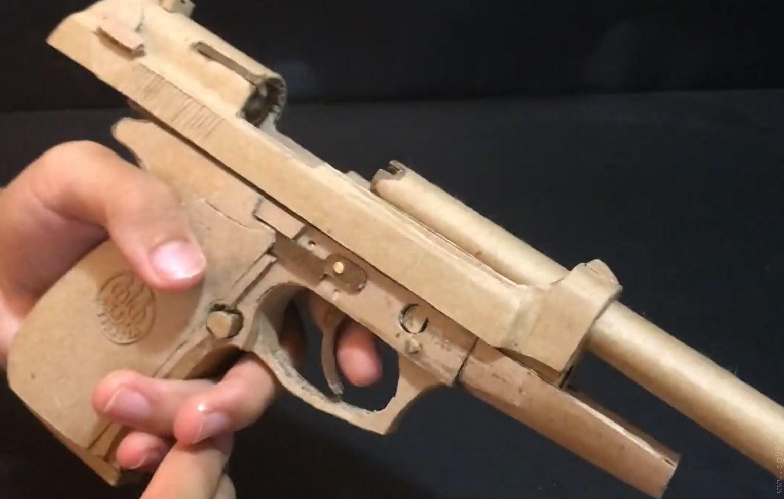 纸模枪图纸/纸板枪的做法教程/纸板枪尺寸比例wgog955纸板制作m1911纸板手枪+制作图纸