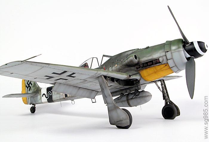 1比33德国FW190D-9战斗机