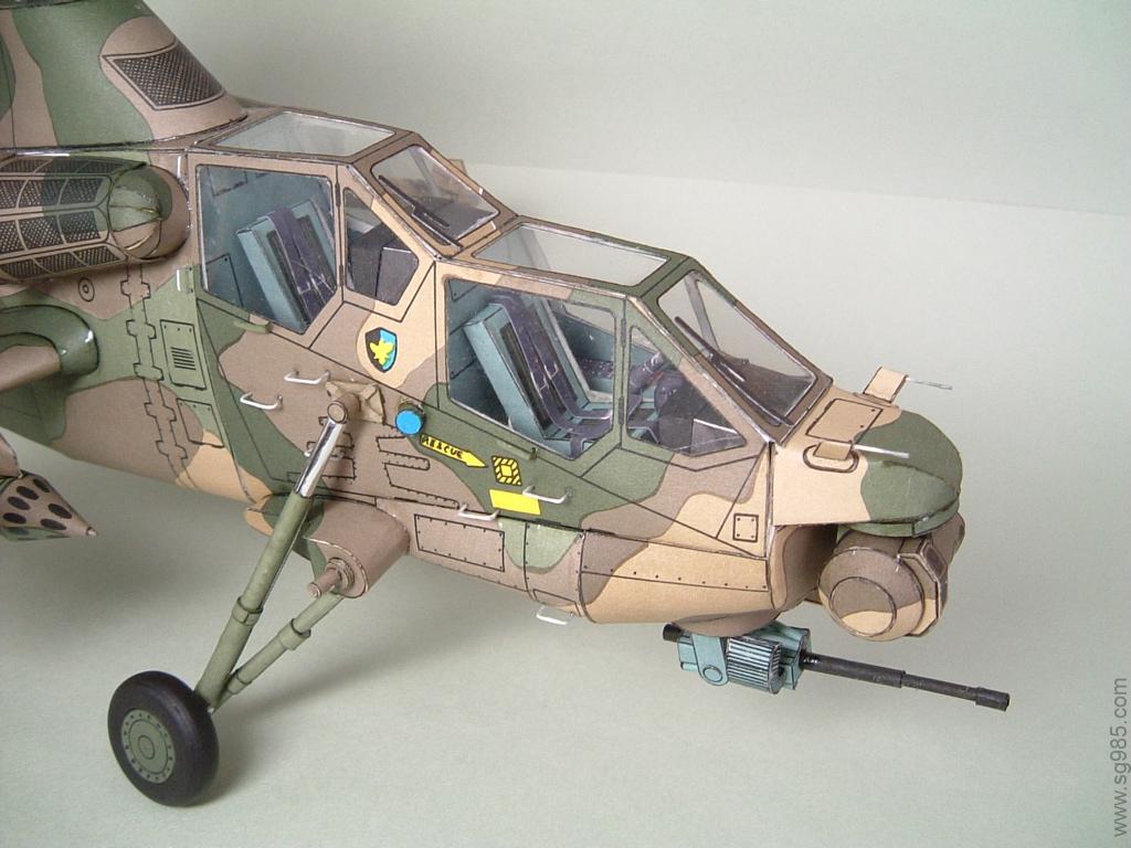 1比33南非石茶隼（CSH-2）武装直升机