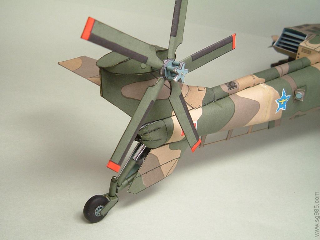 1比33南非石茶隼（CSH-2）武装直升机