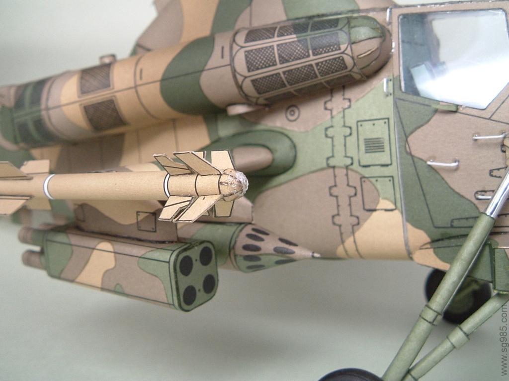 1比33南非石茶隼（CSH-2）武装直升机