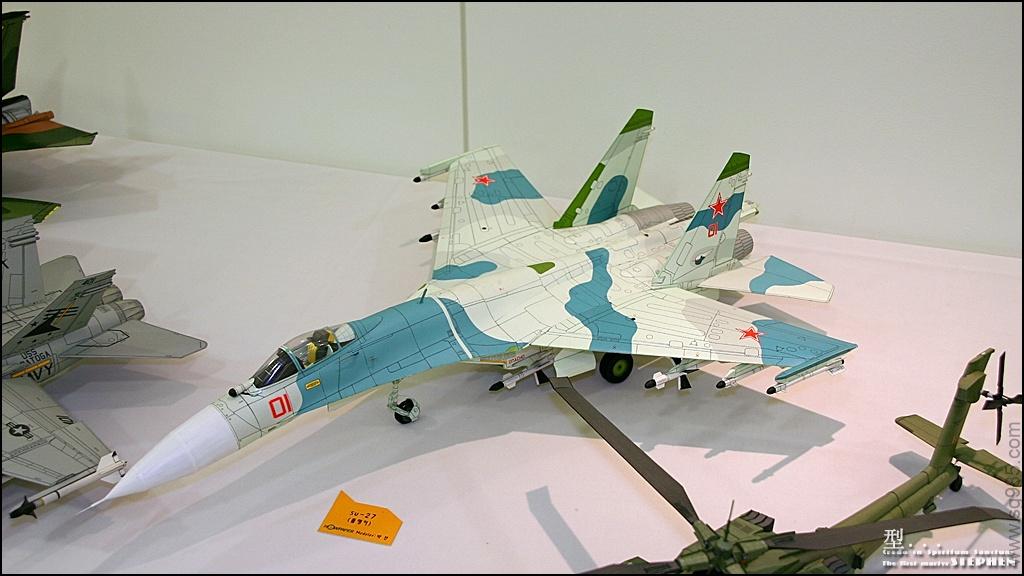 1比33苏-27（侧卫）战斗机