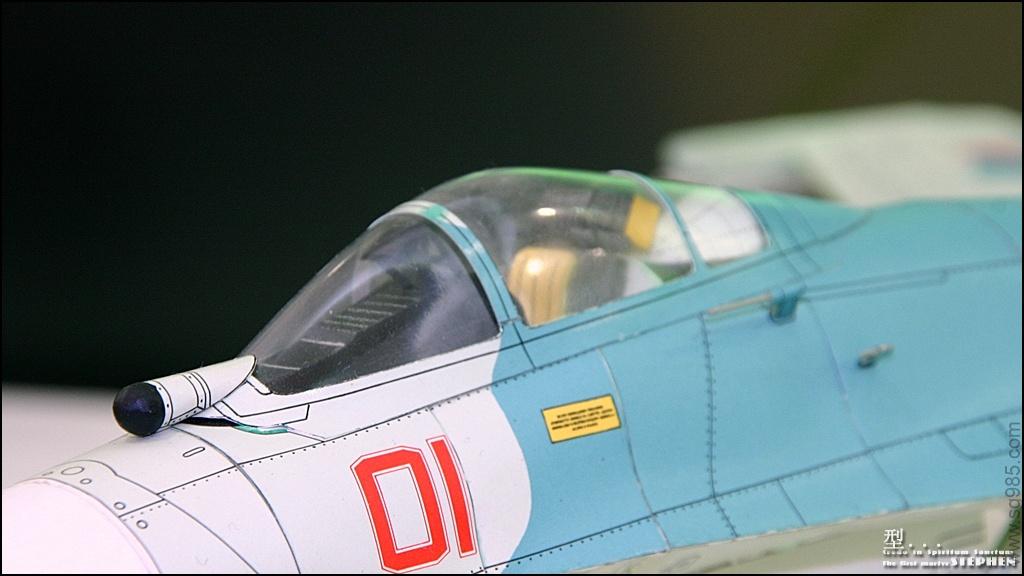 1比33苏-27（侧卫）战斗机