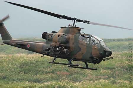 AH-1S型眼镜蛇直升机