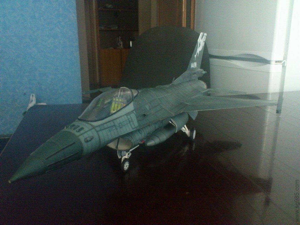 F-16C“战隼”轻型战斗机