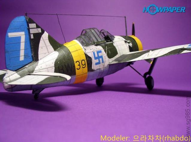 芬兰B-239（水牛）战斗机