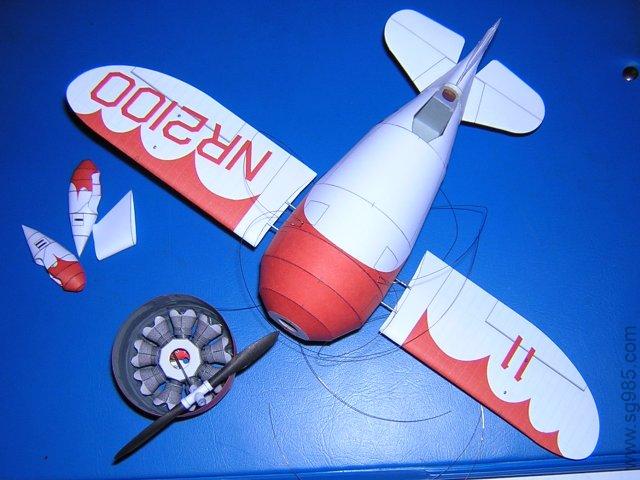 美国吉比(Gee Bee)R-1型竞赛飞机