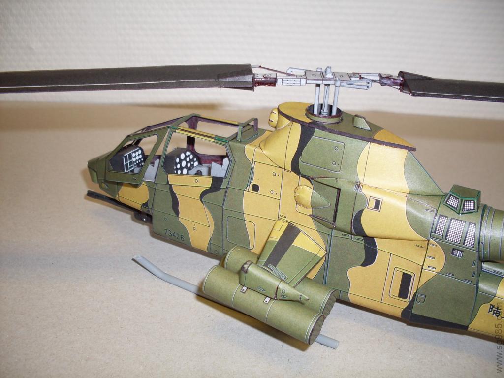 AH-1S眼镜蛇攻击直升机