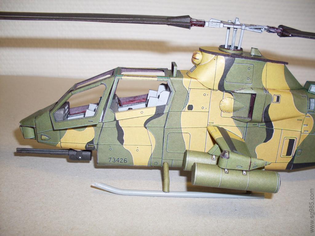 AH-1S眼镜蛇攻击直升机