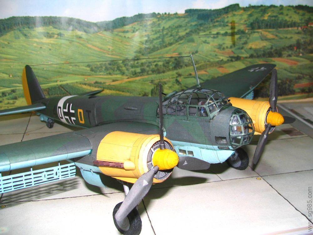 容克斯JU88A-4中型轰炸机