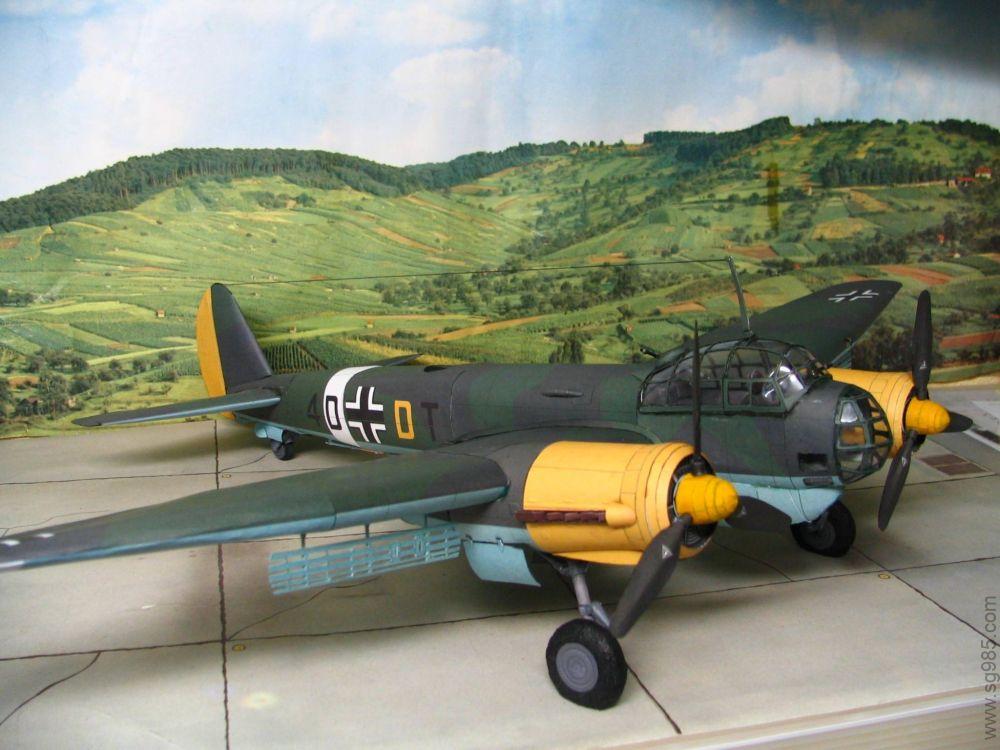 容克斯JU88A-4中型轰炸机