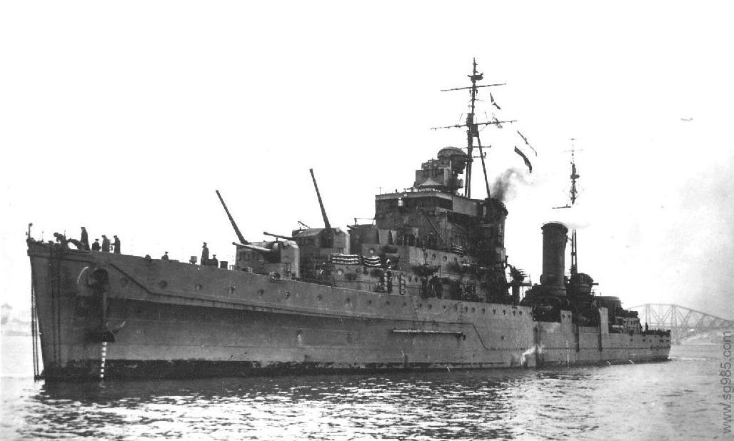 “狄多”号防空轻巡洋舰