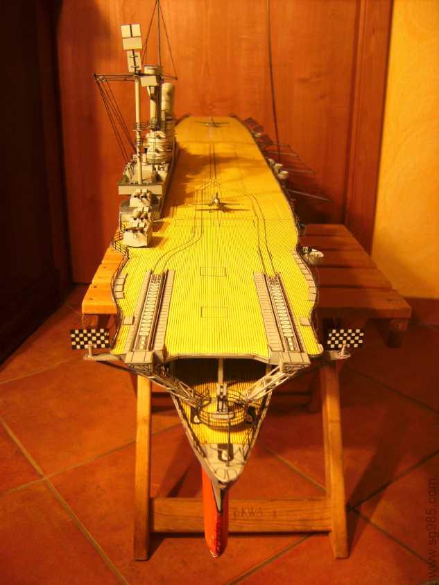 1比200齐柏林伯爵号航空母舰