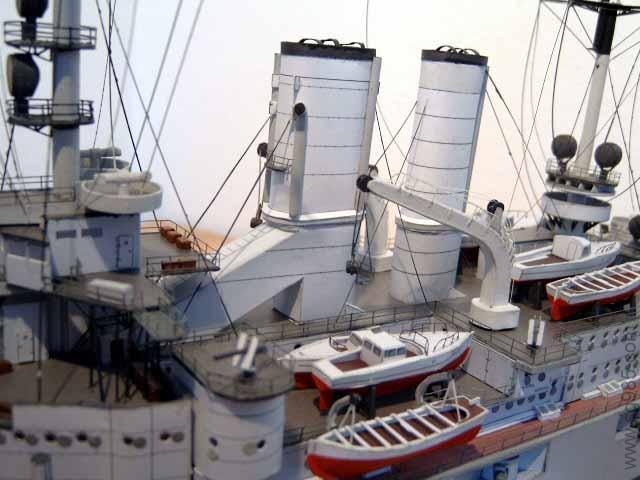 德国石勒苏益格—荷尔施泰因号前无畏舰