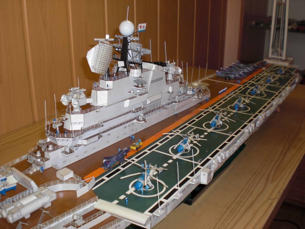 俄罗斯新罗西斯克号航空母舰