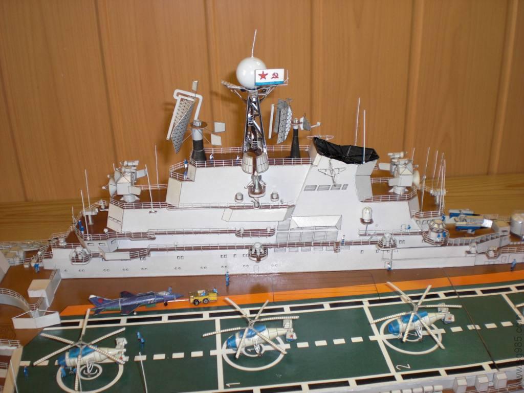 俄罗斯新罗西斯克号航空母舰