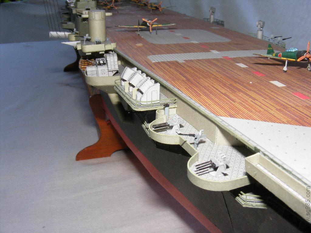 鬼子隼鹰号航空母舰