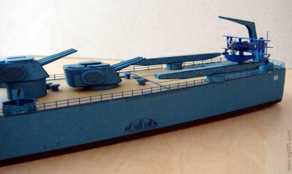 美国海伦娜号轻巡洋舰及Y-75型油船