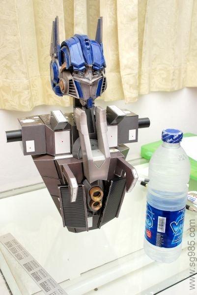 3变形金刚电影版擎天柱纸模完整版