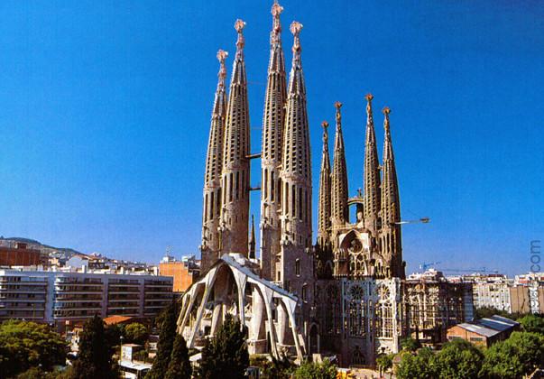西班牙圣家族大教堂