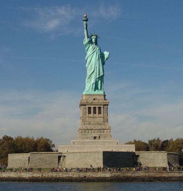 自由女神像