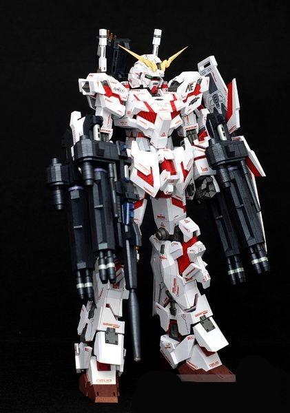 RX-0 Unicorn Gundam