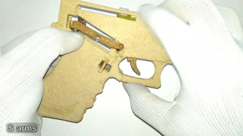 瓦楞纸枪图纸下载/手工纸板枪可发射wgog915用纸板制作纸板玩具枪+制作图纸