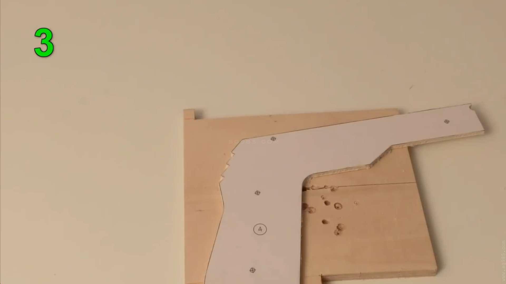 橡皮筋枪/连发橡皮筋枪的内部结构WGOG1001用木板制作一把可连发的橡皮筋玩具枪+制作图纸