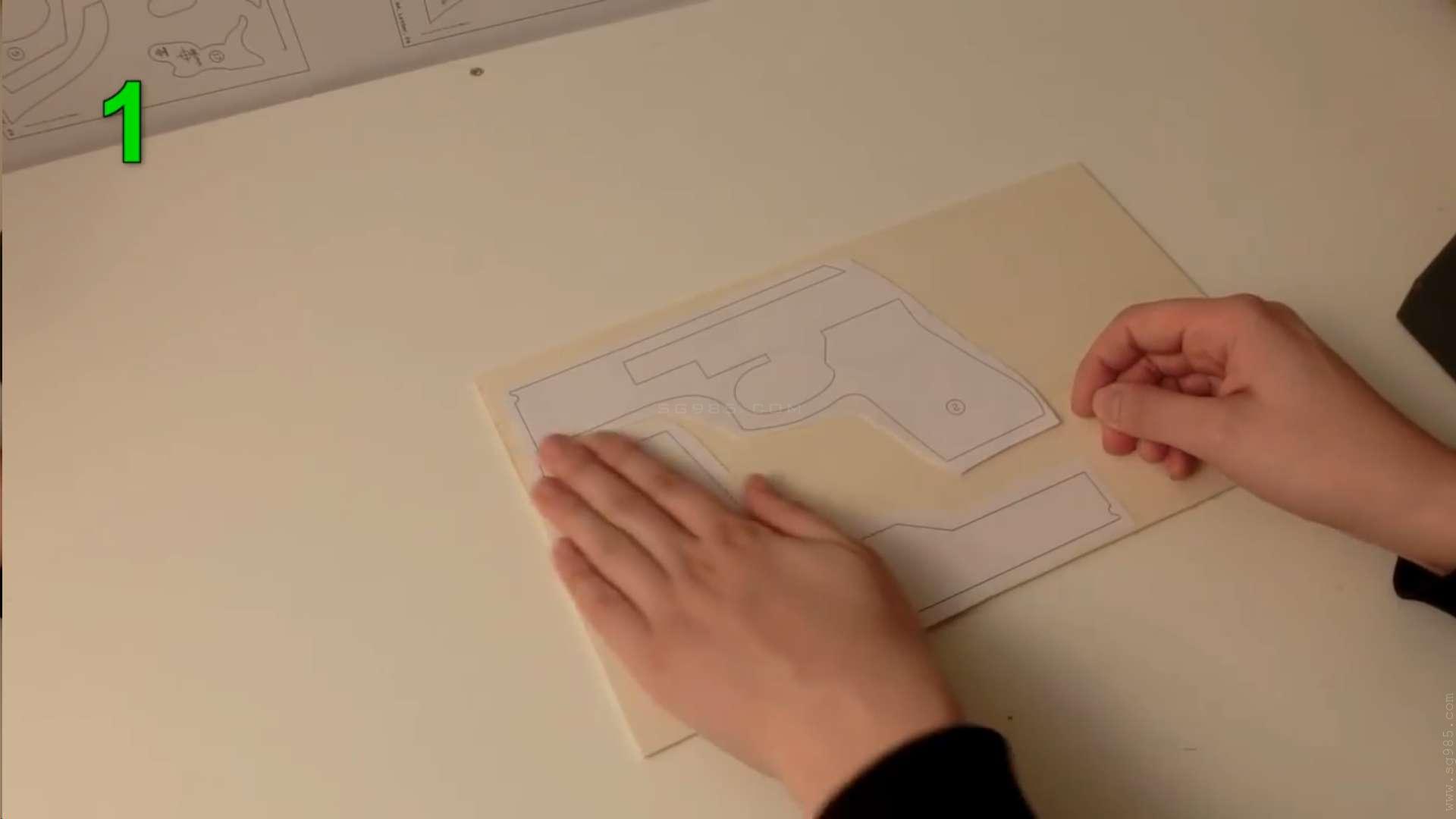 橡皮筋枪/连发橡皮筋枪的内部结构WGOG1001用木板制作一把可连发的橡皮筋玩具枪+制作图纸