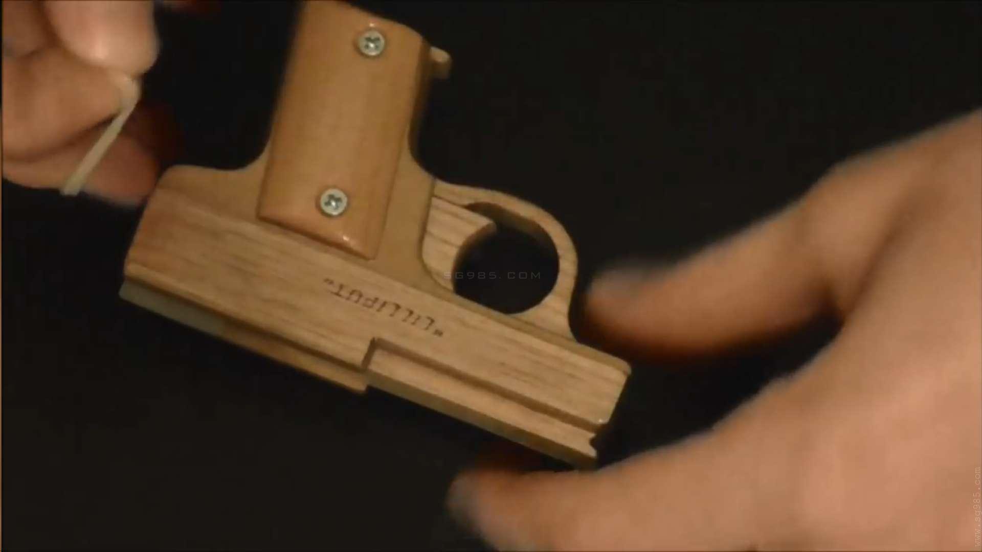 橡皮筋枪怎么发射/WGOG1004用木板制作一把可连发的橡皮筋玩具枪+制作图纸