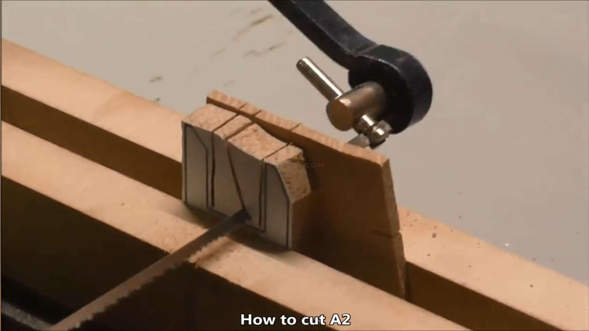 橡皮筋枪怎么发射/WGOG1004用木板制作一把可连发的橡皮筋玩具枪+制作图纸