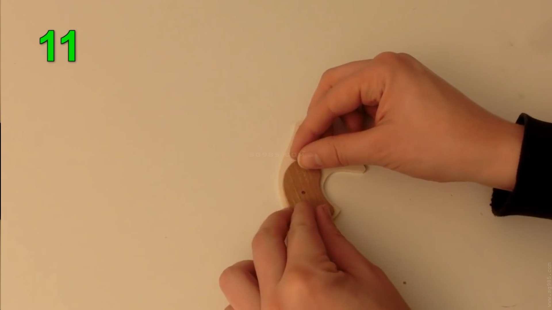 橡皮筋枪怎么安装/WGOG1005用木板制作一把可连发的橡皮筋玩具枪+图纸下载