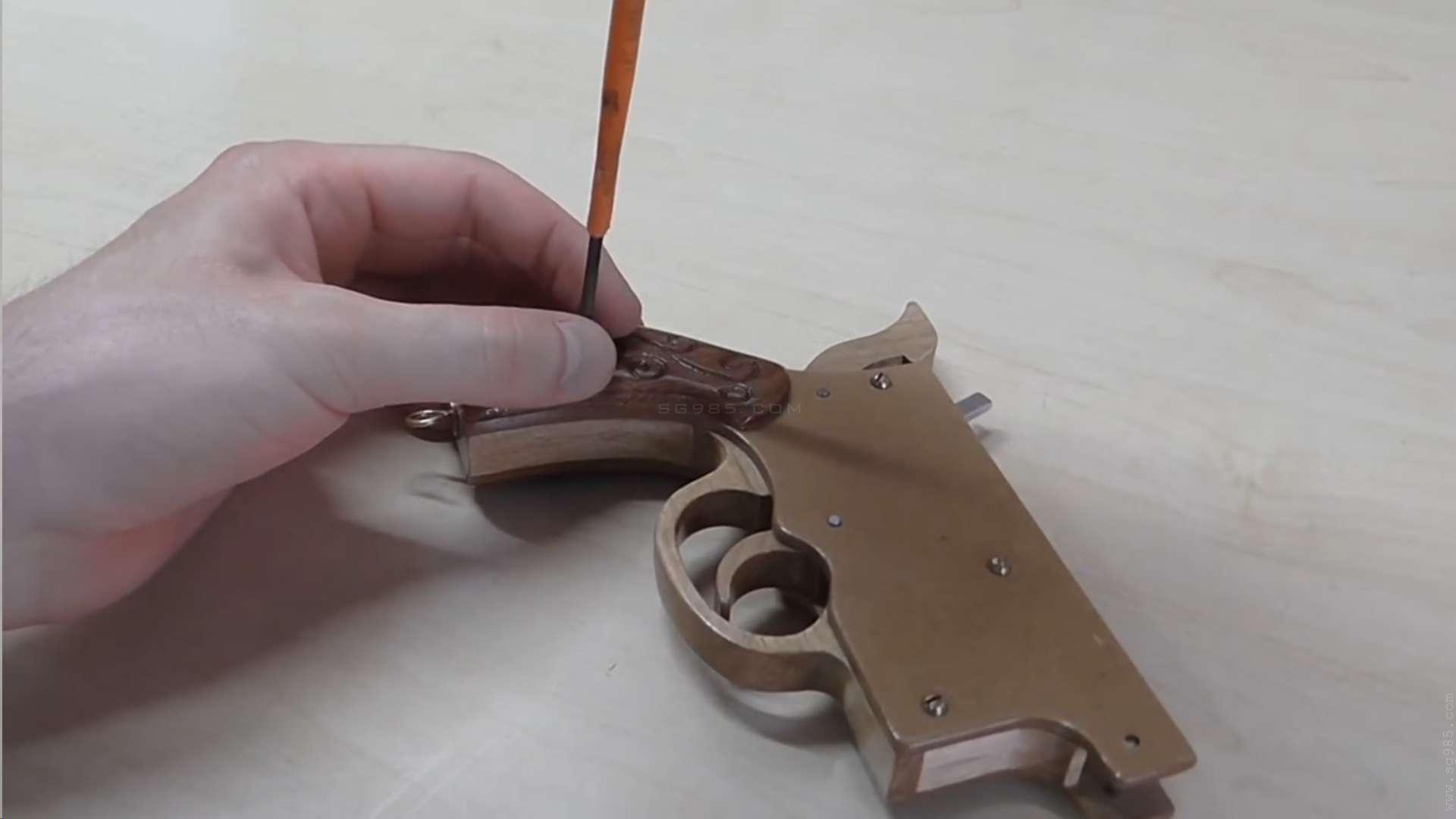 用纸做橡皮筋枪/连发橡皮筋枪如何做WGOG1011用木板制作一把可连发的橡皮筋玩具枪+图纸下载