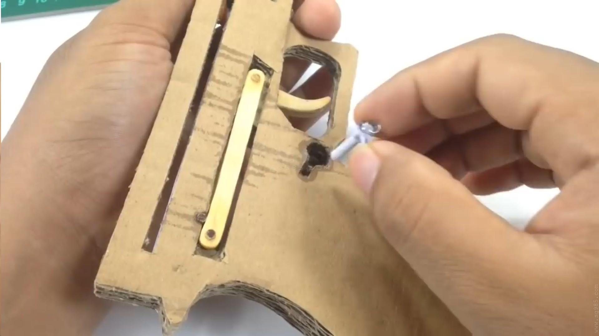 纸板做枪图纸/硬纸板手工枪图纸wgog908纸板制作45式板手枪+制作图纸下载