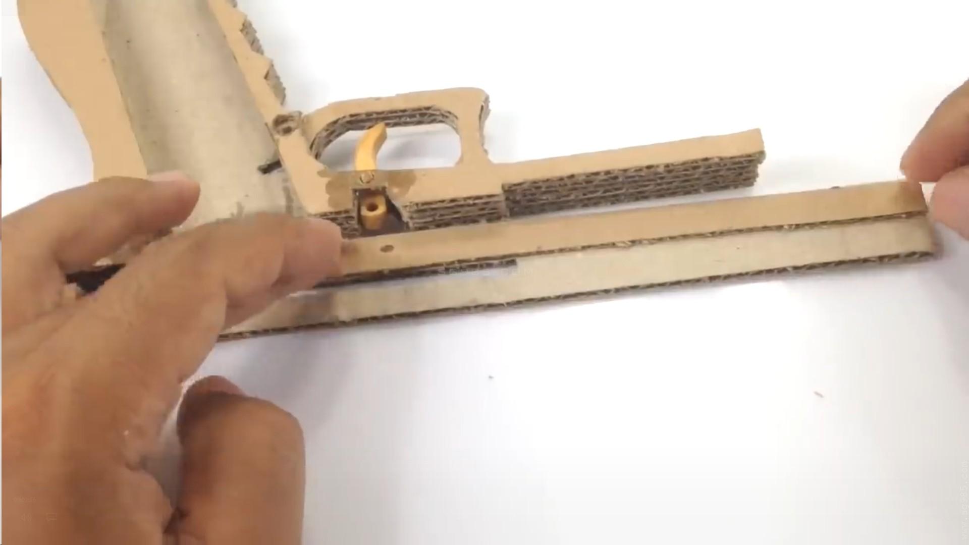 纸板做枪图纸/硬纸板手工枪图纸wgog908纸板制作45式板手枪+制作图纸下载