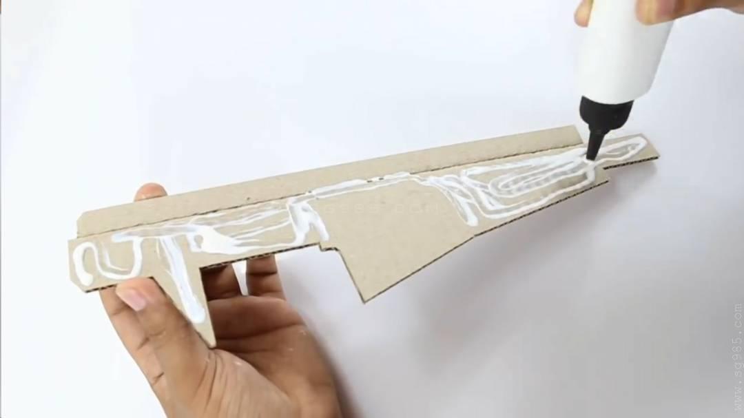纸板枪图纸 awm/瓦楞纸板枪图纸wgog917用纸板制作一把纸板狙击枪+制作图纸下载