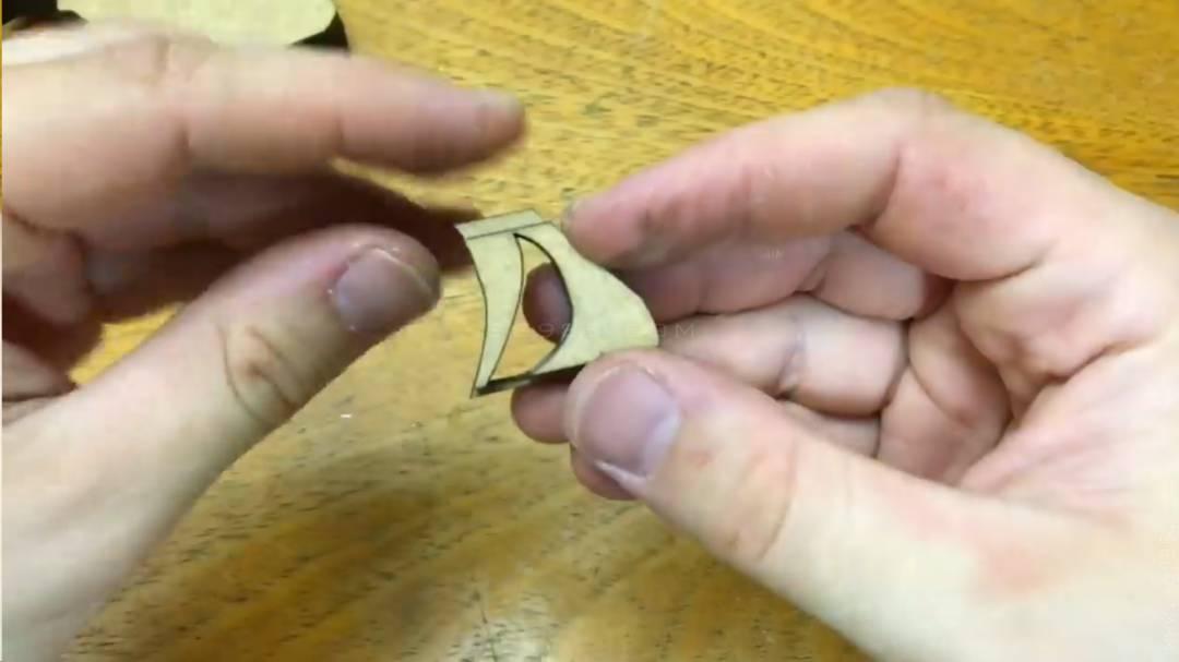 木板枪图纸/激光切割做一把玩具木板枪wgog921激光切割密度板diy木板玩具枪+制作图纸下载