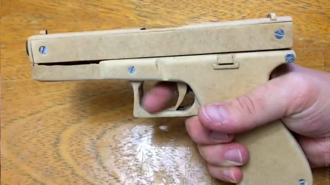 木板枪图纸/激光切割做一把玩具木板枪wgog921激光切割密度板diy木板玩具枪+制作图纸下载