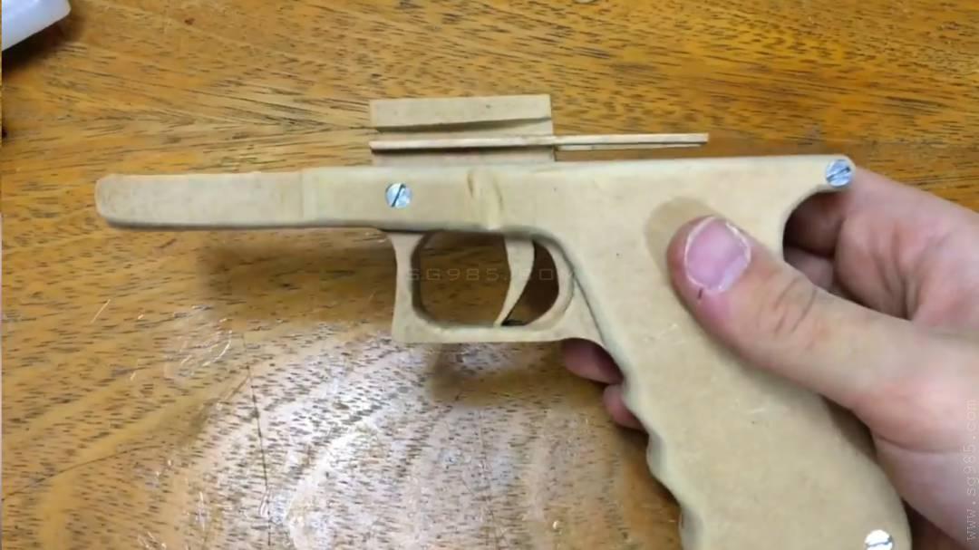 木板枪图纸/激光切割做一把玩具木板枪wgog921激光切割密度板diy木板玩具枪+制作图纸下载