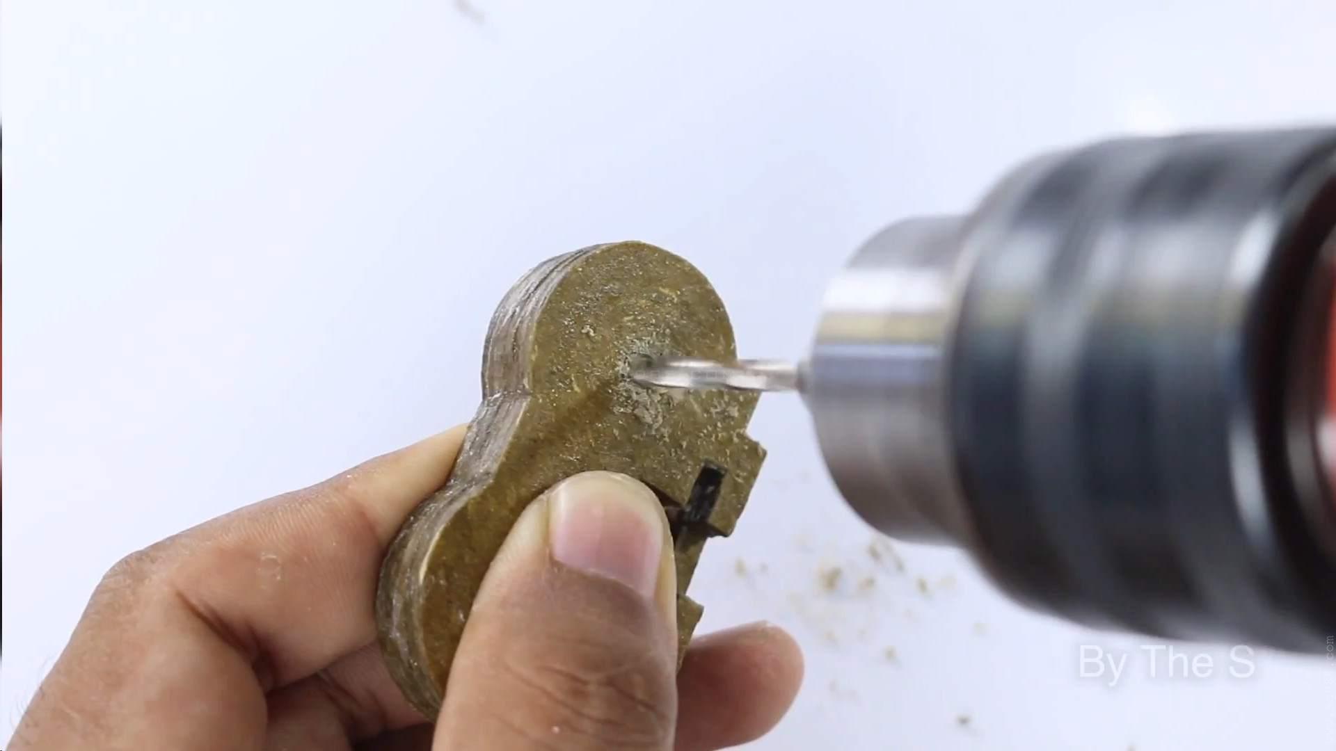 瓦楞纸板枪图纸/纸板枪图纸图片wgog906用纸板制作双筒猎枪可自动退堂+制作图纸下载